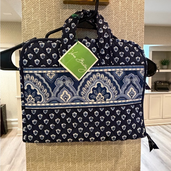 Vera Bradley Hanging Travel Organizer - Nantucket Navy - Picture 8 of 8